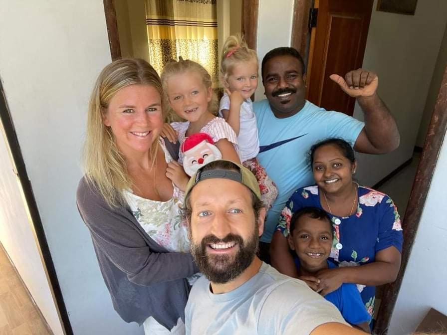 Sura Homestay Kandy Buitenkant foto
