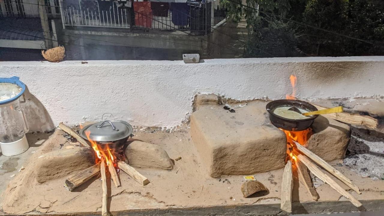 Sura Homestay Kandy Buitenkant foto